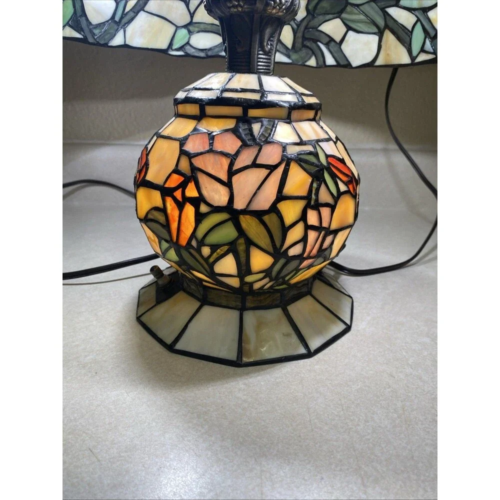 Vtg Tiffany Style Real Stained Glass Lamp 3 way